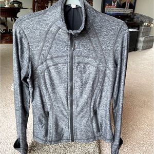 Lululemon jacket grey